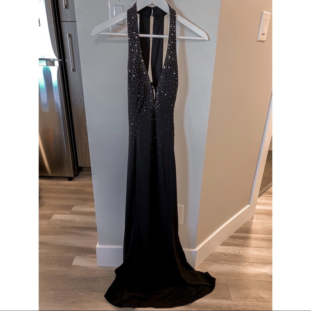 SOLD Gorgeous elegant black & sequin prom/evening gown - Picture 2 of 3